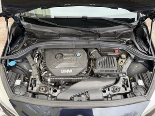 BMW 220 i Advantage Automatik 1.Hand - foto 31