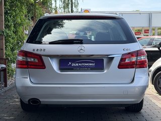 Mercedes-Benz E 200 CGI BlueEfficiency Automatik Navi - foto 31