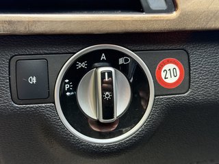 Mercedes-Benz E 200 CGI BlueEfficiency Automatik Navi - foto 11