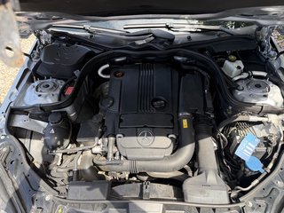 Mercedes-Benz E 200 CGI BlueEfficiency Automatik Navi - foto 38