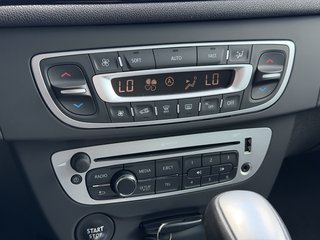 Renault Megane III Grandtour BOSE Edition Automatik - foto 20