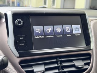 Peugeot 2008 Allure  Standheizung PDC - foto 22