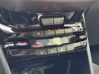 Peugeot 2008 Allure  Standheizung PDC - foto 23