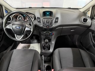 Ford Fiesta Trend 1.4 TDCI Klima Tüv 03.2018 - bilder 9
