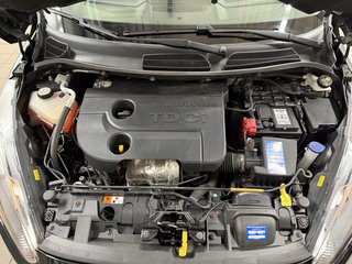 Ford Fiesta Trend 1.4 TDCI Klima Tüv 03.2018 - bilder 25