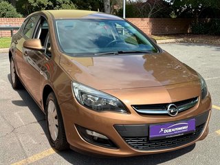 Opel Astra J 5-trg. Selection - foto 3