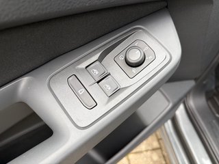 Ford Tourneo Connect Titanium +AUTOMATIK+GANZJAHRESREIFEN+ - foto 5