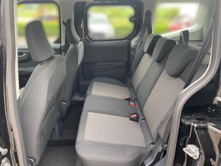 Ford Tourneo Courier Trend 1.0i 125PS PDC,RFK, Winterpaket - foto 2