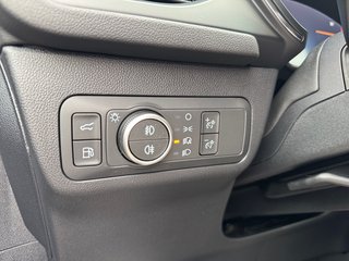 Ford Kuga Plug-In Hybrid Active X +Matrx-LED+AHK+Winterpaket - bilder 6