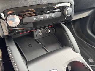 Ford Kuga Plug-In Hybrid Active X +Matrx-LED+AHK+Winterpaket - bilder 9
