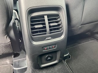 Ford Kuga FHEV Titanium +ACC+LED+WINTERPAKET+ - foto 8