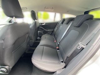 Ford Focus Turnier Titanium +1.HAND+LED+KAMERA+ - bilder 2