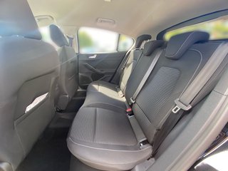 Ford Focus Titanium Edition +Winterpaket+GJR - foto 2