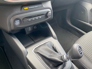Ford Focus Turnier Titanium Edition +LED+WINTERPAKET+AHK+ - bilder 9
