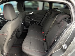 Ford Focus Turnier ST-Line X +PANO+LED+ACC+WINTERPAKET+ - foto 2