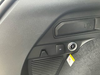 Ford Kuga Plug-In Hybrid ST-Line X +1.HAND+TOPAUSSTATTUNG+ - bilder 4