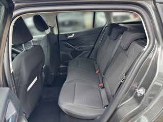 Ford Focus Turnier Titanium Edition +LED+WINTERPAKET+ - bilder 2
