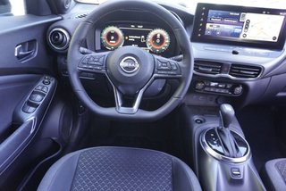 Nissan Juke 1,6 Hybrid 19*Alu/Navi/LED/ACC/Winterp   ** - bilder 11