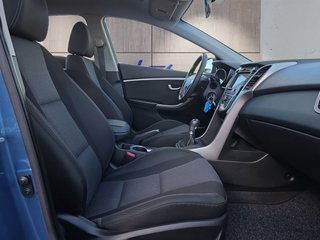 Hyundai i30 1.6 CRDi Navi/Kamera/Pdc/Ganzjahresreif. - foto 10