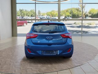 Hyundai i30 1.6 CRDi Navi/Kamera/Pdc/Ganzjahresreif. - foto 5
