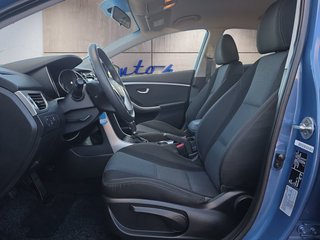 Hyundai i30 1.6 CRDi Navi/Kamera/Pdc/Ganzjahresreif. - foto 4