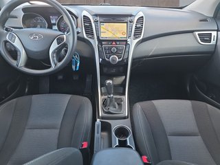 Hyundai i30 1.6 CRDi Navi/Kamera/Pdc/Ganzjahresreif. - foto 5