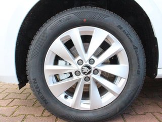 Skoda Kamiq Selection 1,5TSI DSG Kamera/LED/Kessy/Winterp.  ** - bilder 19