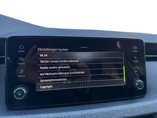 Skoda Kamiq Selection 1,5TSI DSG Kamera/LED/Kessy/Winterp.  ** - bilder 43