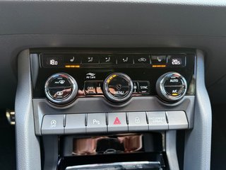 Skoda Karoq Sportline 1,5TSI DSG aAHK/ACC/Matrix/Navi/el.Klappe   ** - bilder 21