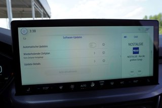 Ford Focus Active X 1,0 155PS aAHK/Navi/Kamera/Winterp.   ** - bilder 45