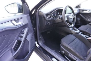 Ford Focus Active X 1,0 155PS aAHK/Navi/Kamera/Winterp. - foto 4