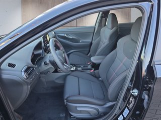 Hyundai i30 Kombi N-Line 1.5 T-GDI 7DCT ACC/Keyless/LED/Navi/Winterp.  ** - bilder 4