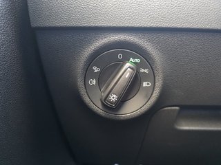 Skoda Karoq Sportline 2,0TDI DSG 4*J.Gar/Pano/aAHK/Matrix/Navi    ** - bilder 19