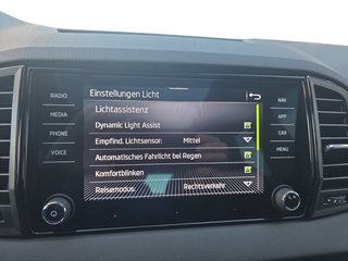 Skoda Karoq Sportline 2,0TDI DSG 4*J.Gar/Pano/aAHK/Matrix/Navi    ** - bilder 36