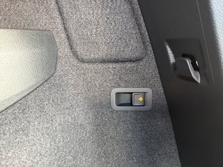 Skoda Karoq 1,5TSI DSG aAHK/Navi/Kamera/LED/ACC/Winterp.   ** - foto 15