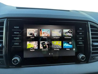 Skoda Karoq 1,5TSI DSG aAHK/Navi/Kamera/LED/ACC/Winterp.   ** - foto 38