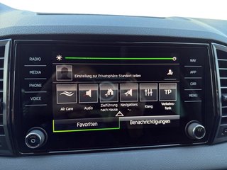 Skoda Karoq 1,5TSI DSG aAHK/Navi/Kamera/LED/ACC/Winterp.   ** - foto 45