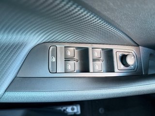 Skoda Kamiq Monte Carlo 1,5TSI DSG 4*J.Gar/18*Alu/el.Klappe  ** - bilder 19