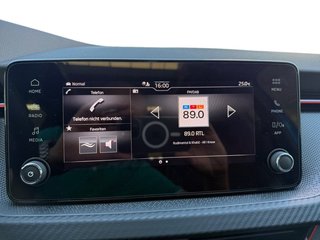 Skoda Kamiq Monte Carlo 1,5TSI DSG 4*J.Gar/18*Alu/el.Klappe  ** - bilder 22