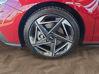 Hyundai i30 N-Line 1.6 T-GDI 7DCT Keyless/LED/Navi/Winterp.  ** - bilder 9