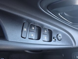 Hyundai i20 1.0 T-GDI 7DCT Navi/Kamera/LED/Temp.  ** - bilder 18