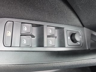 Skoda Kamiq Selection 1,0TSI DSG 16*Alu/Kessy/Kamera/2-Z.Klimaaut.  ** - foto 18