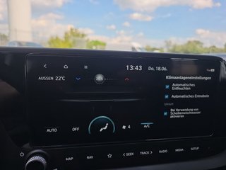 Hyundai i20 1.0 T-GDI 7DCT Navi/LED/Kamera/Winterp/Keyless  ** - foto 40