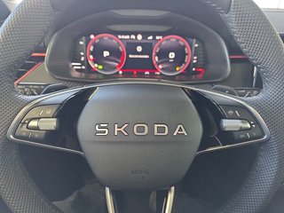 Skoda Kamiq Monte Carlo 1,5TSI DSG AHK/Matrix/el.Klappe         ** - foto 21