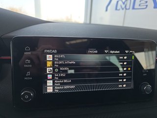 Skoda Kamiq Monte Carlo 1,5TSI DSG AHK/Matrix/el.Klappe         ** - foto 28