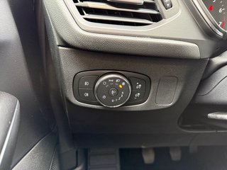 Ford Focus Turnier Titanium 1,0 125PS LED/Navi/Winterp.   ** - bilder 17