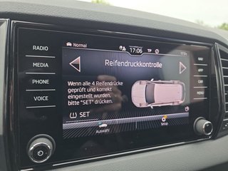 Skoda Karoq Sportline 1,5TSI DSG 5*J.Gar/aAHK/Matrix/Navi  ** - foto 31