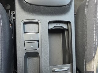 Ford Kuga 1,5 150PS LED/Navi/Temp/Sitzhz/Ganzjahresreif.   ** - bilder 16