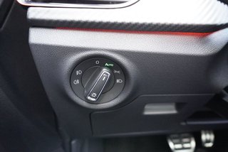 Skoda Kamiq Monte Carlo 1,5TSI DSG 4*J.Gar/18*Alu/el.Klappe  ** - bilder 19