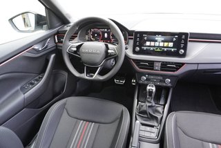 Skoda Kamiq Monte Carlo 1,5TSI DSG 4*J.Gar/18*Alu/el.Klappe  ** - foto 11